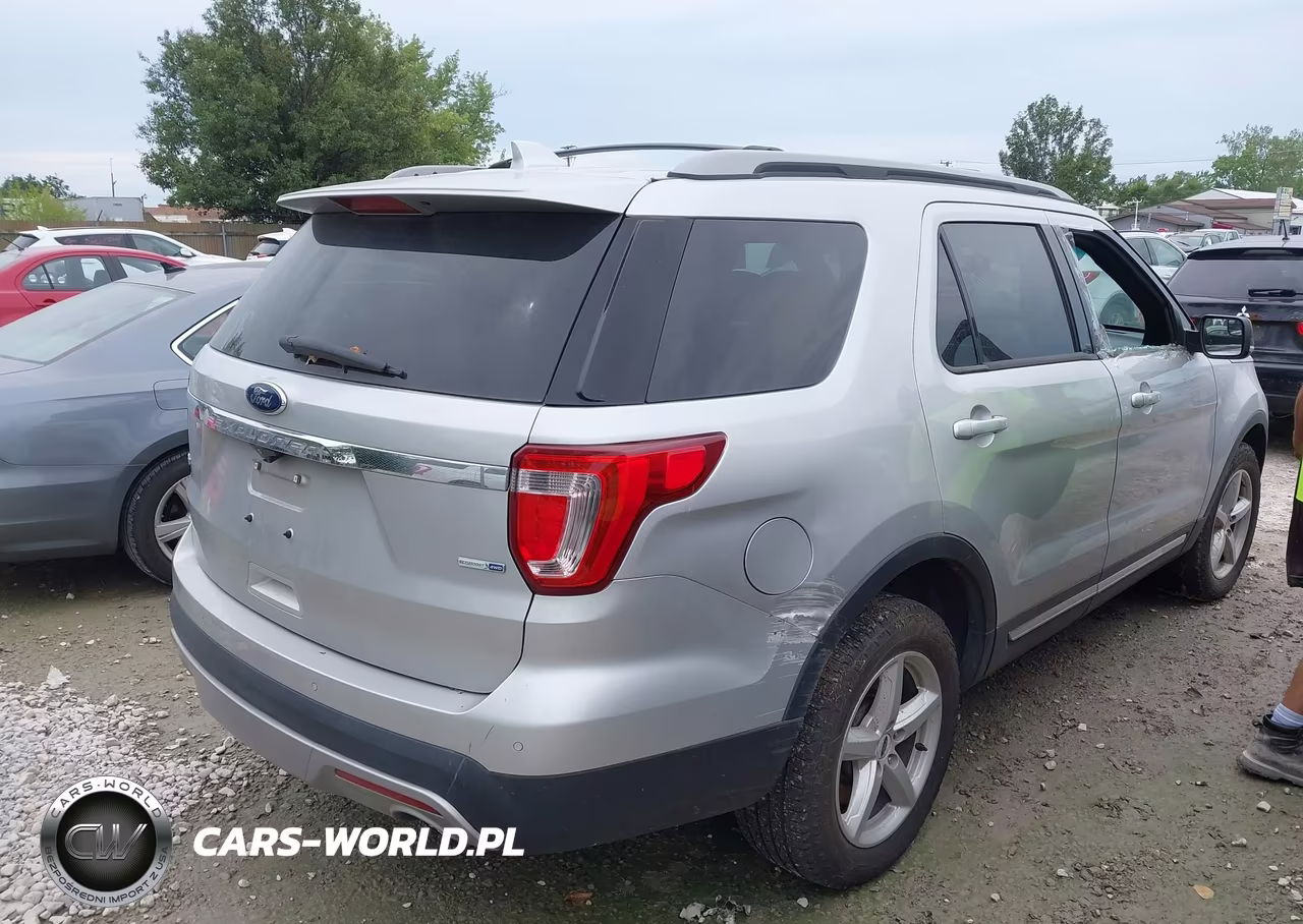 2016 Ford Explorer Xlt VIN:1FM5K8DH1GGC83312 - 4