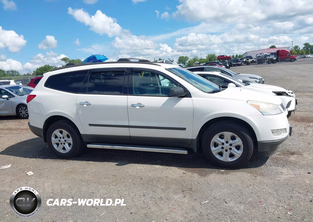 2012 Chevrolet Traverse Ls VIN:1GNKVFED4CJ422240 - 13