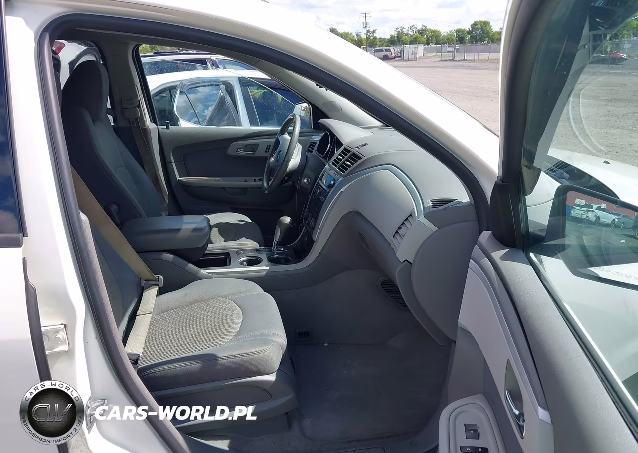 2012 Chevrolet Traverse Ls VIN:1GNKVFED4CJ422240 - 5