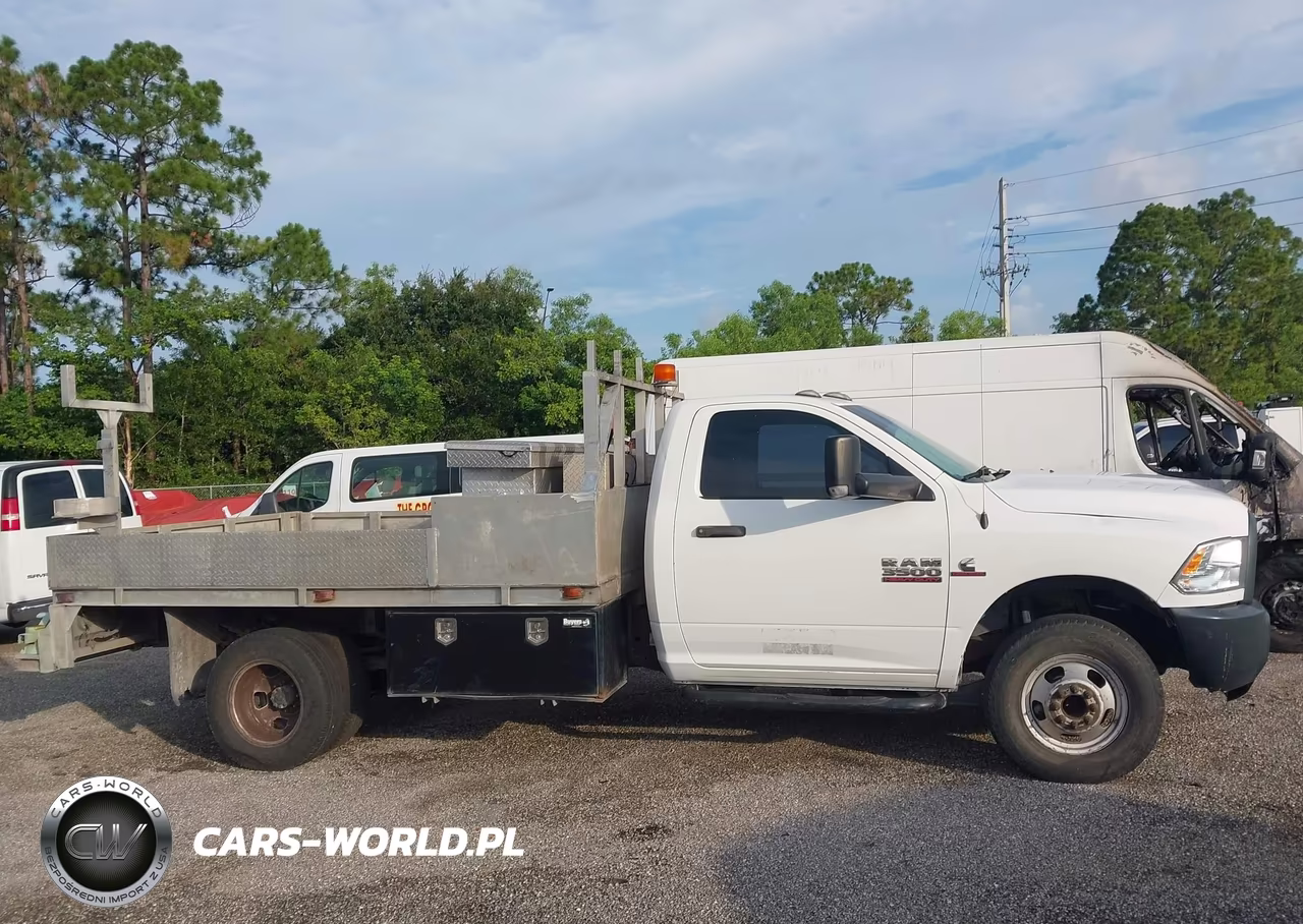 2018 Ram 3500 Chassis Tradesman-Slt VIN:3C7WRTBL3JG188859 - 15