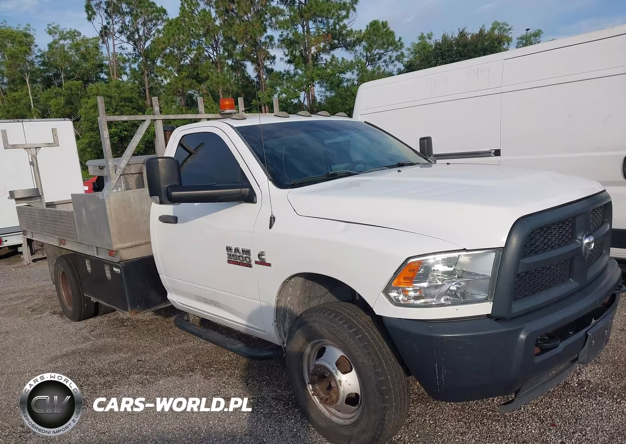 2018 Ram 3500 Chassis Tradesman-Slt VIN:3C7WRTBL3JG188859 - 18