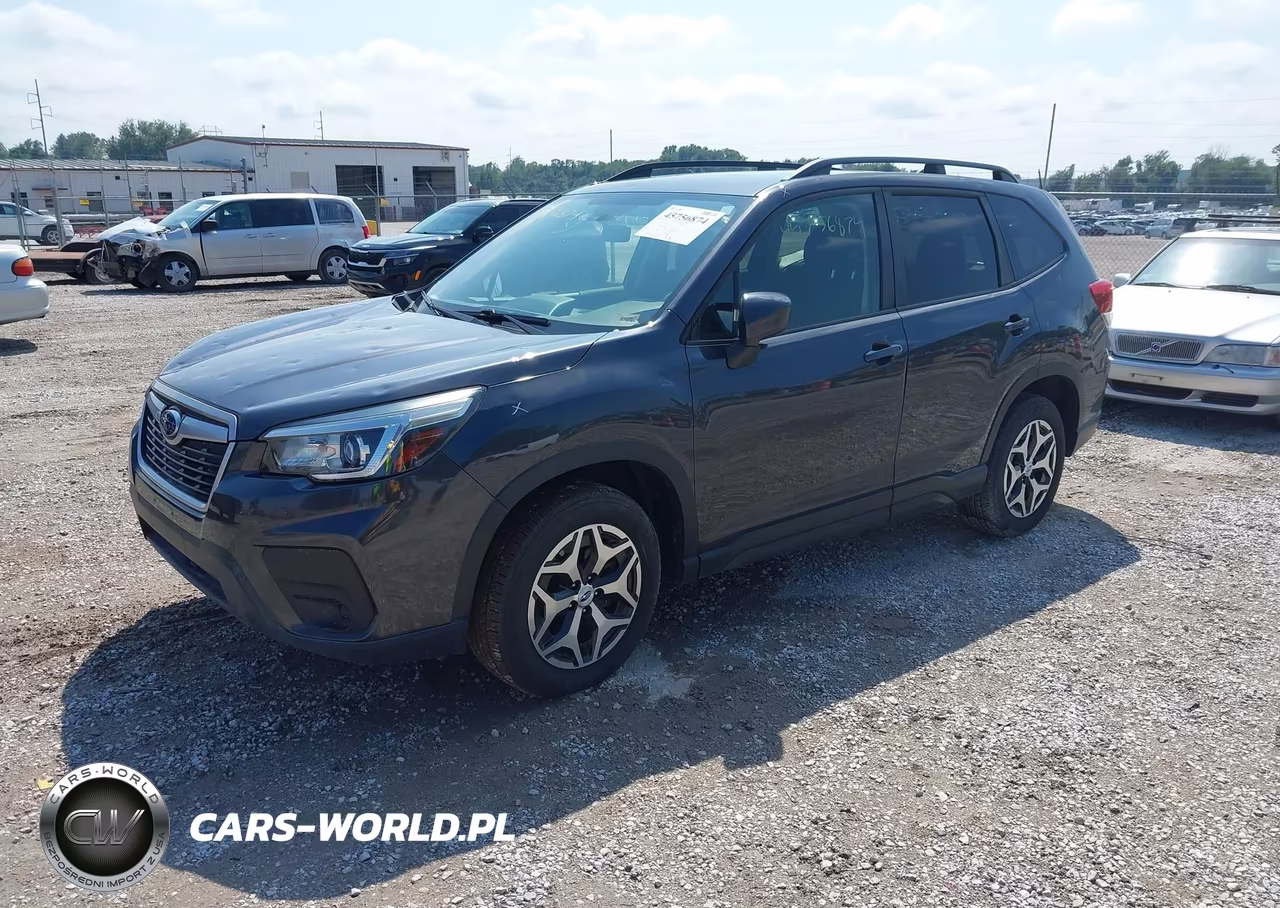 2019 Subaru Forester Premium VIN:JF2SKAEC6KH584485 - 2