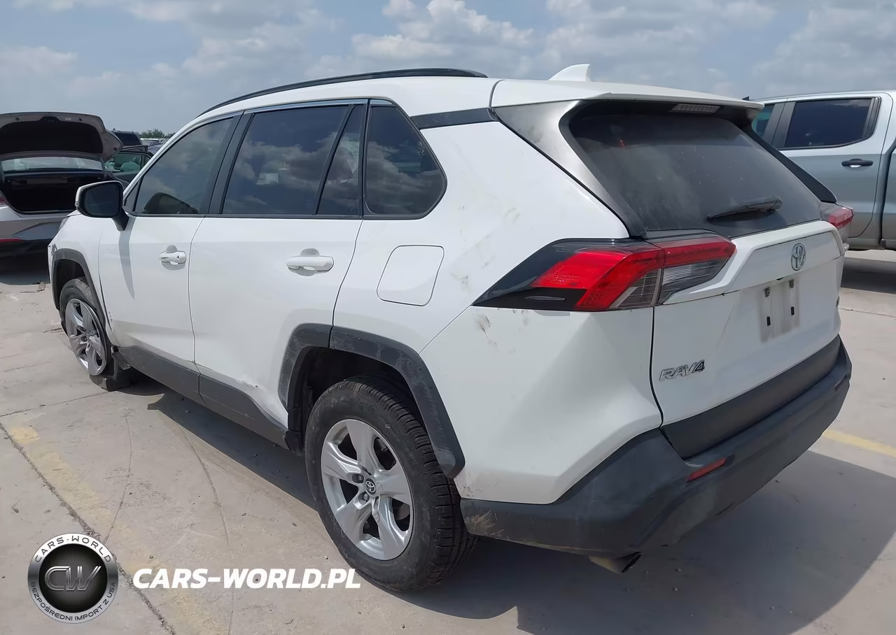 2020 Toyota Rav4 Xle VIN:JTMW1RFV4LD519919 - 3