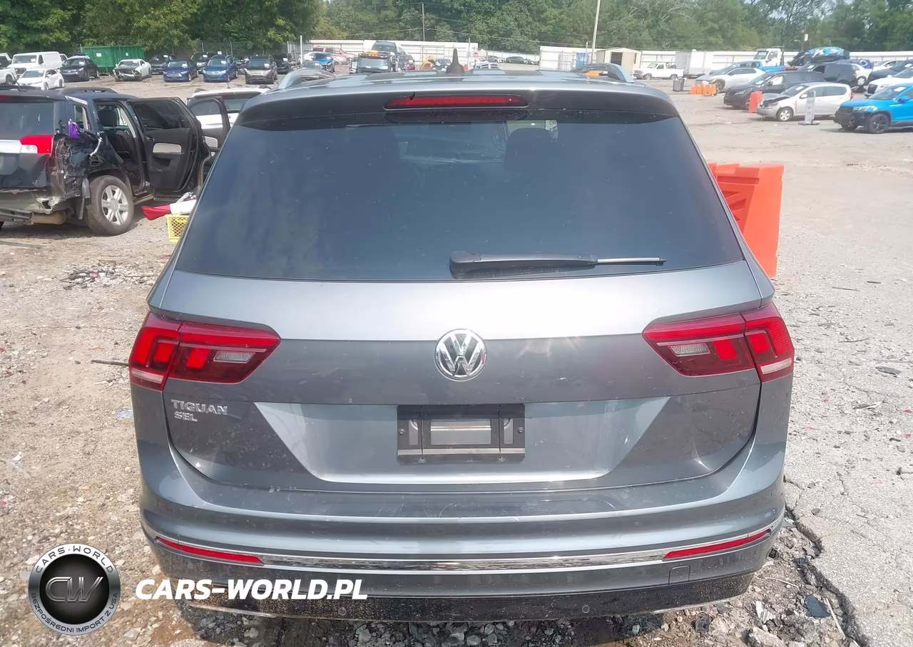 2019 Volkswagen Tiguan 2.0T Se-2.0T Sel-2.0T Sel R-Line-2.0T Sel R-Line Black VIN:3VV3B7AX5KM056710 - 17