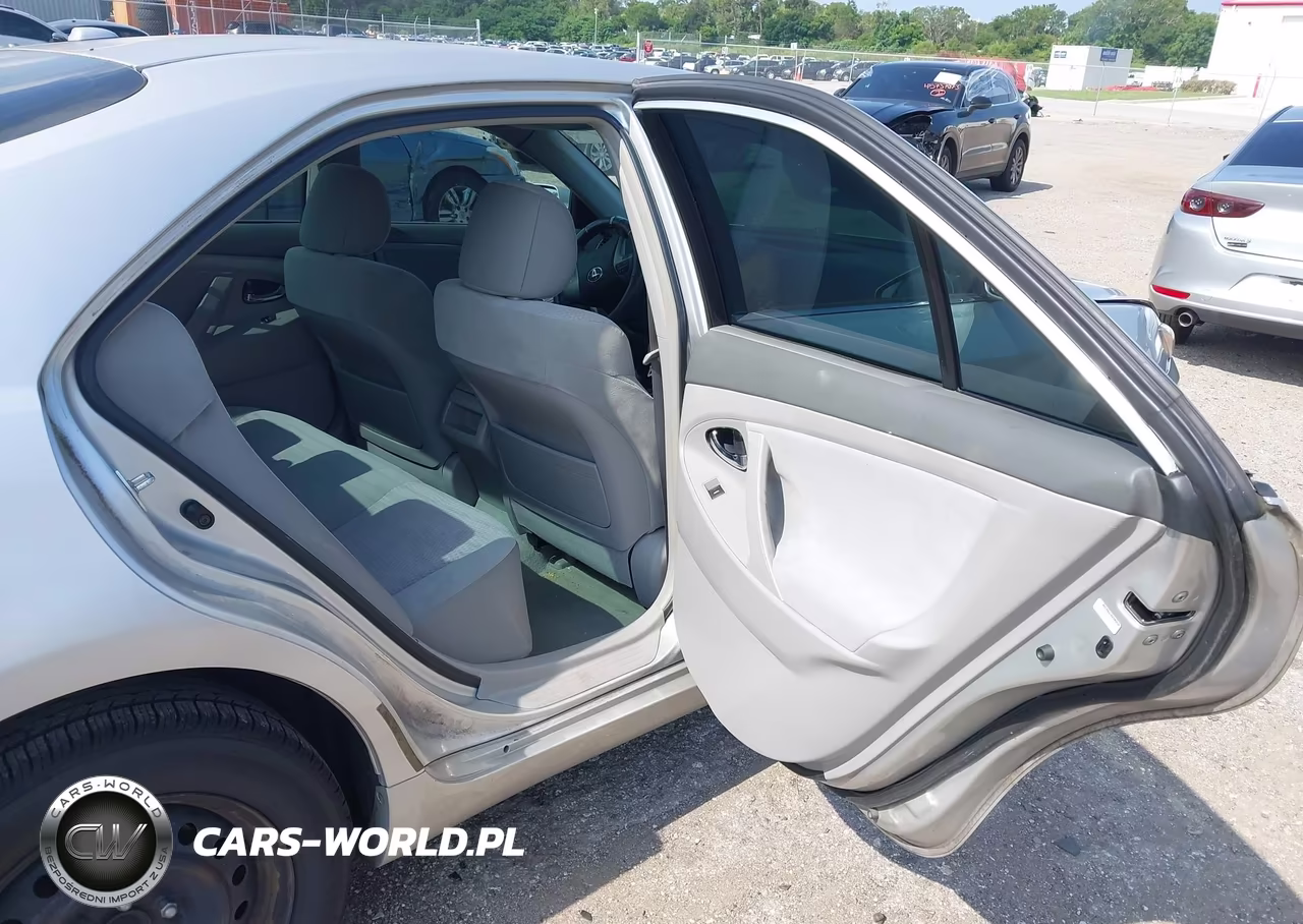 2011 Toyota Camry VIN:4T1BF3EKXBU226444 - 8