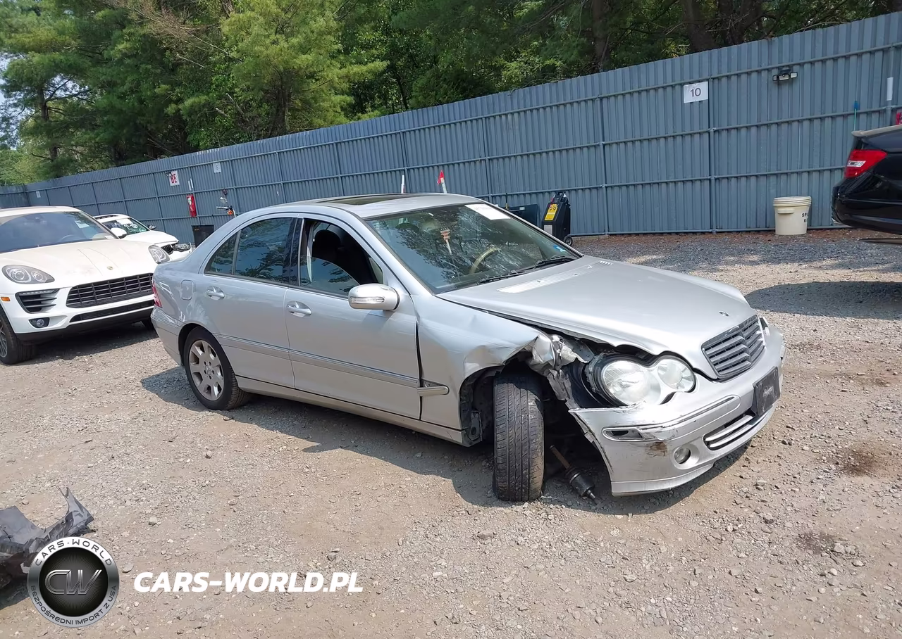 2005 Mercedes-Benz C 240 Luxury 4Matic