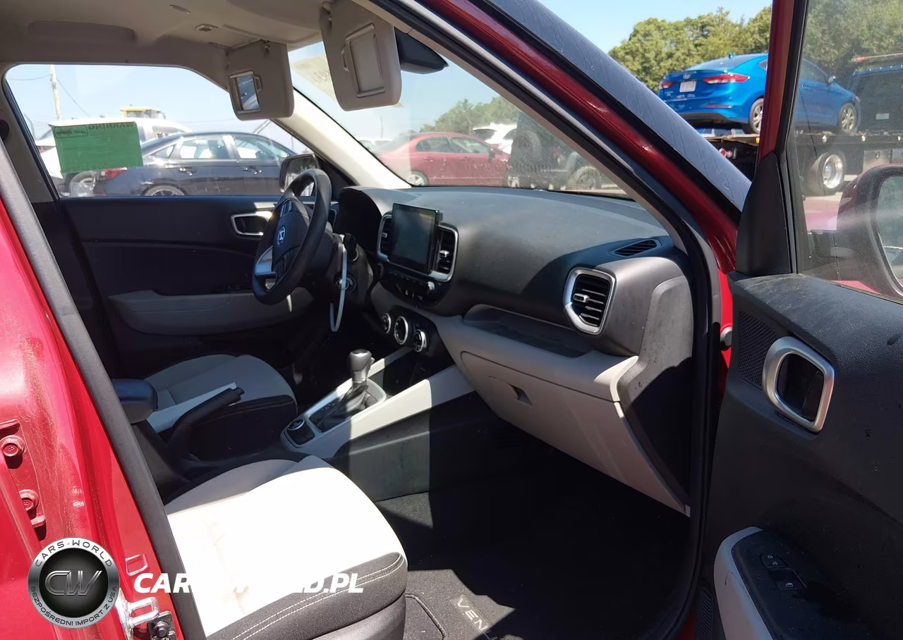 2020 Hyundai Venue Sel VIN:KMHRC8A37LU040719 - 5