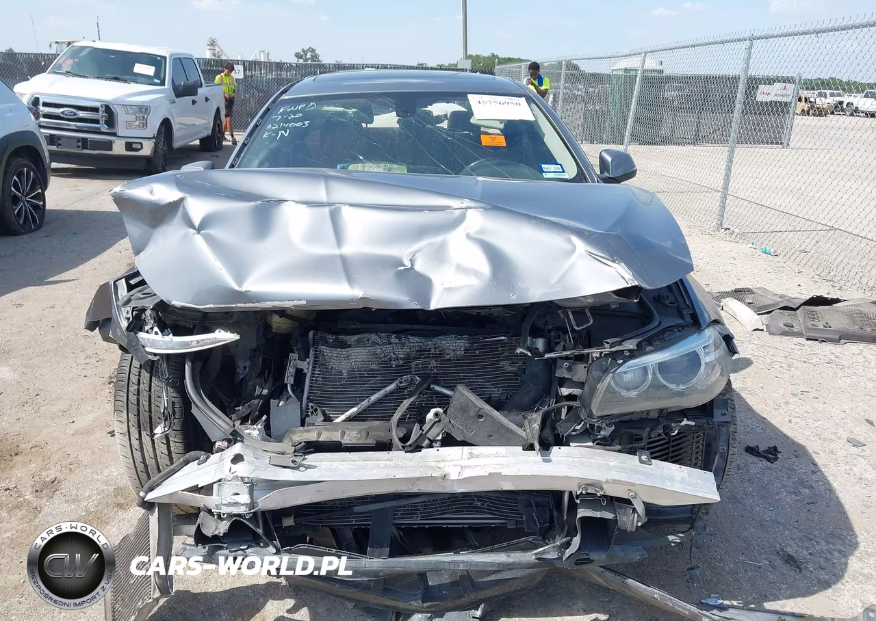 2015 BMW 528I VIN:WBA5A5C55FD516859 - 11
