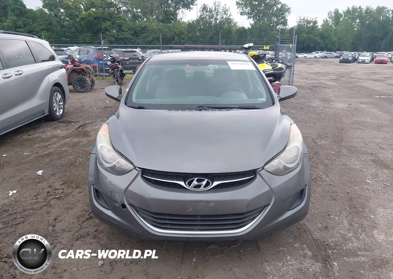2013 Hyundai Elantra Gls VIN:5NPDH4AE5DH358392 - 17