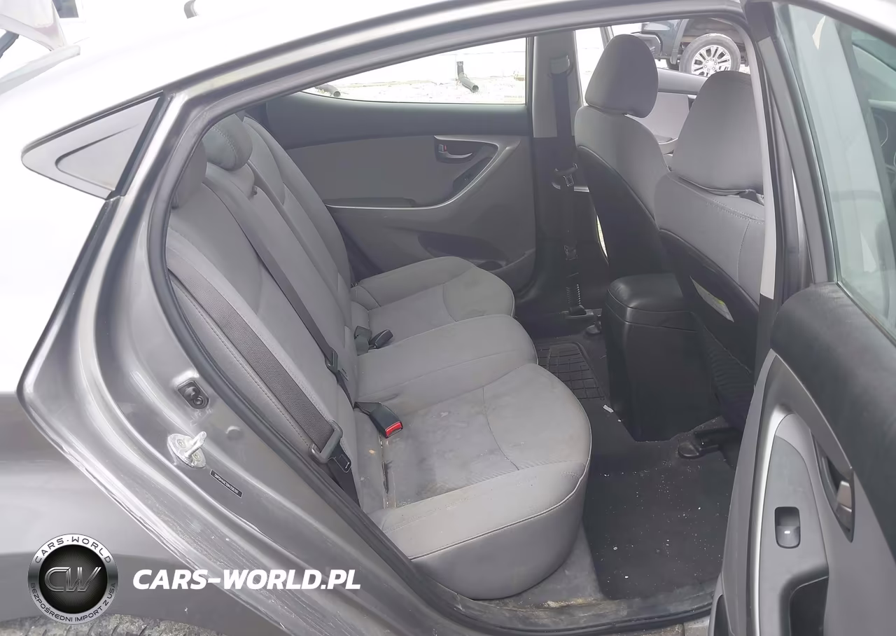 2013 Hyundai Elantra Gls VIN:5NPDH4AE5DH358392 - 8