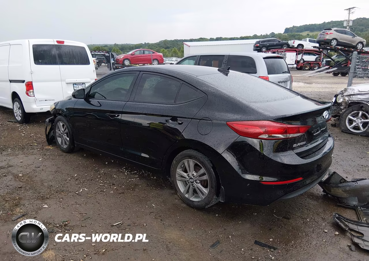2017 Hyundai Elantra Se VIN:5NPD84LF0HH071568 - 3
