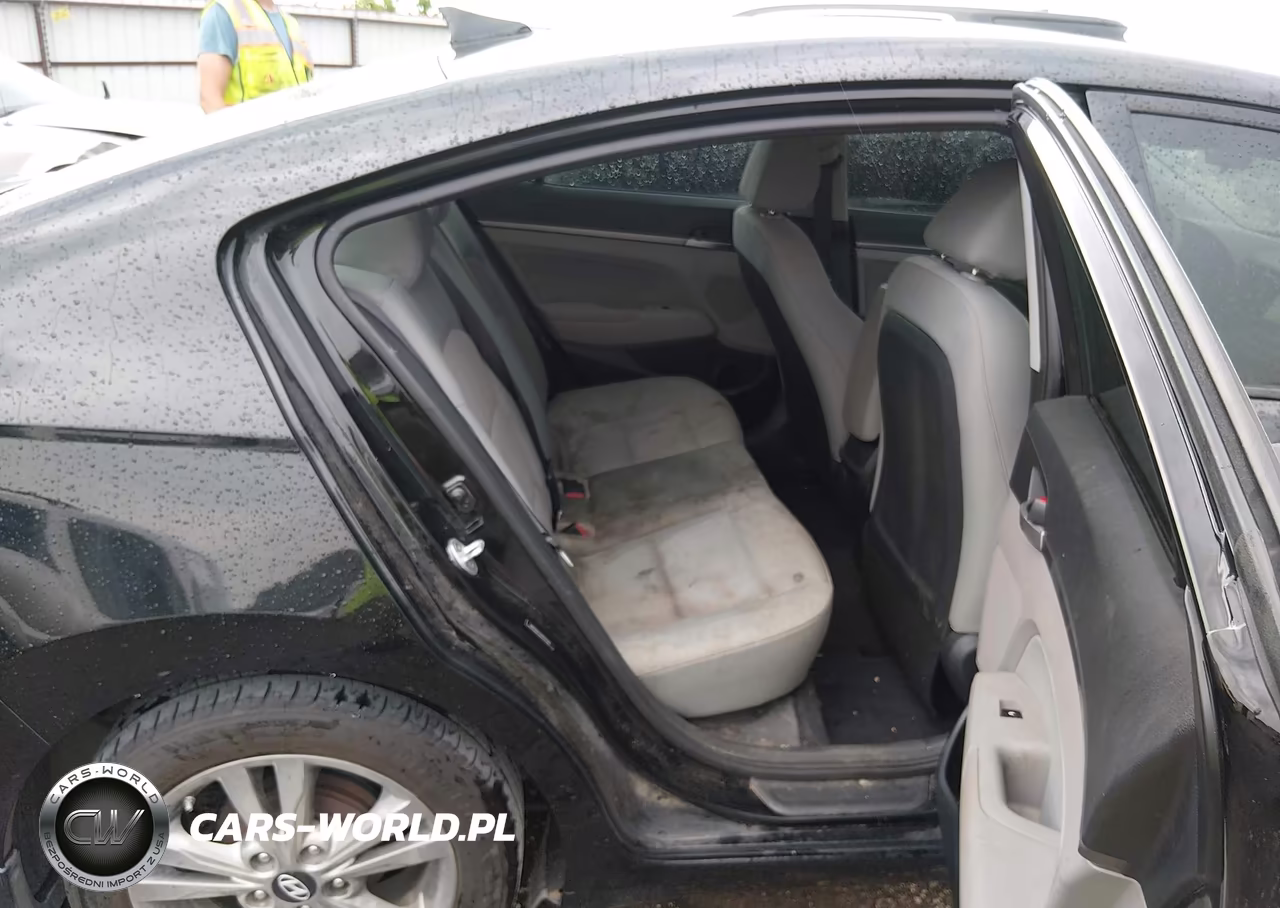 2017 Hyundai Elantra Se VIN:5NPD84LF0HH071568 - 8