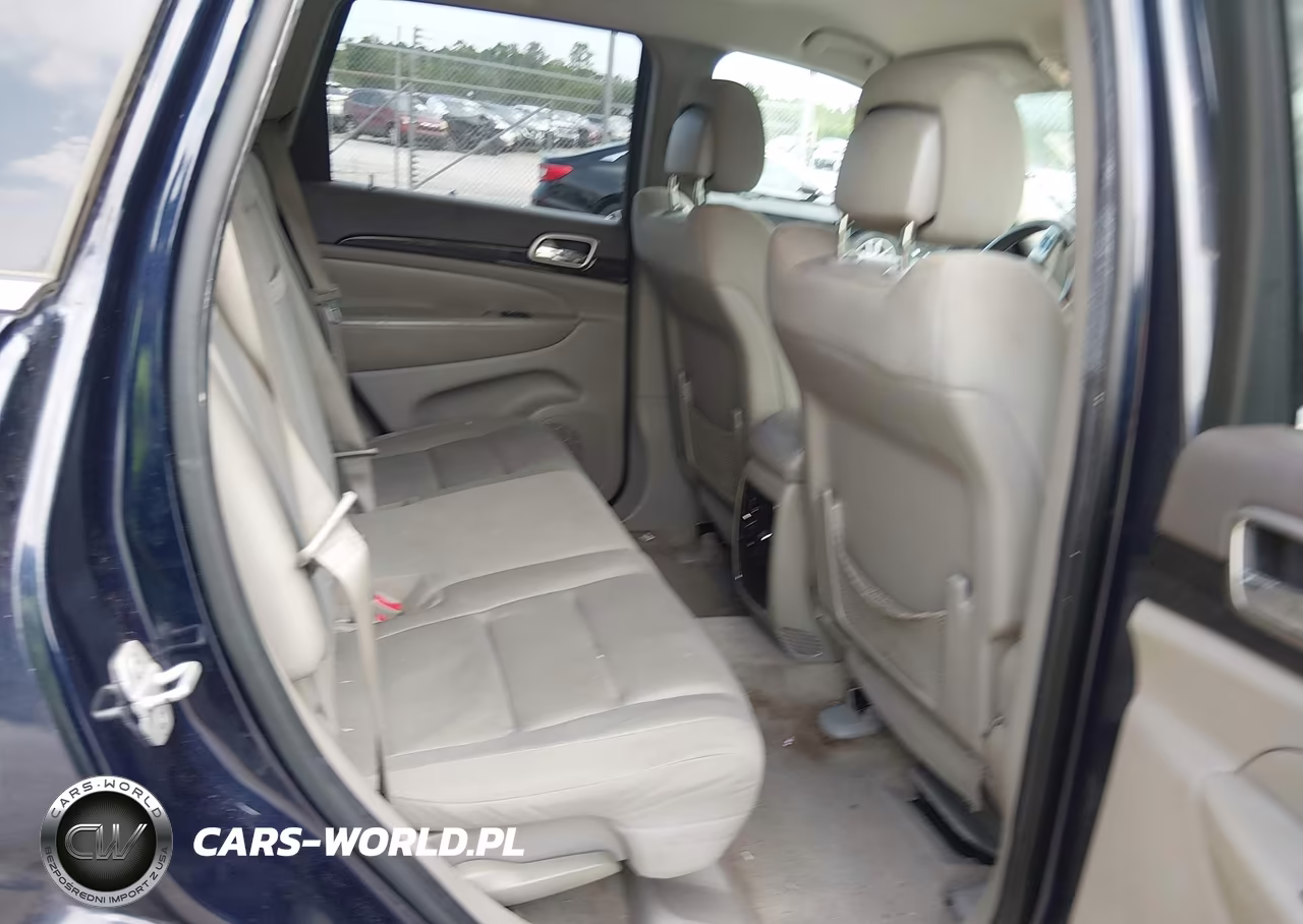 2012 Jeep Grand Cherokee Laredo VIN:1C4RJEAG2CC236262 - 8