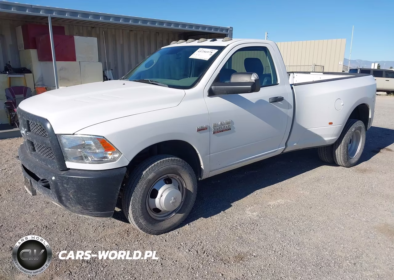 2018 Ram 3500 Tradesman 4X2 8' Box VIN:3C63RPAJ7JG318494 - 2