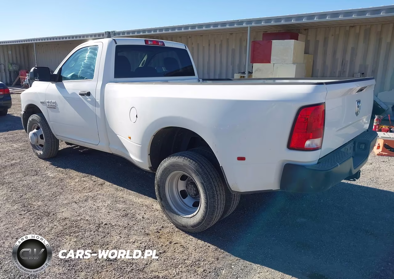 2018 Ram 3500 Tradesman 4X2 8' Box VIN:3C63RPAJ7JG318494 - 3
