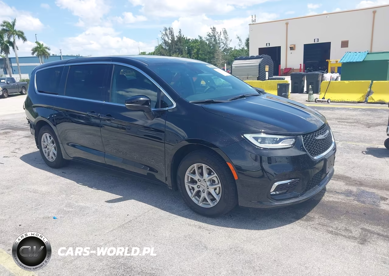 2025 Chrysler Pacifica Select – zdjęcie 1 z 20