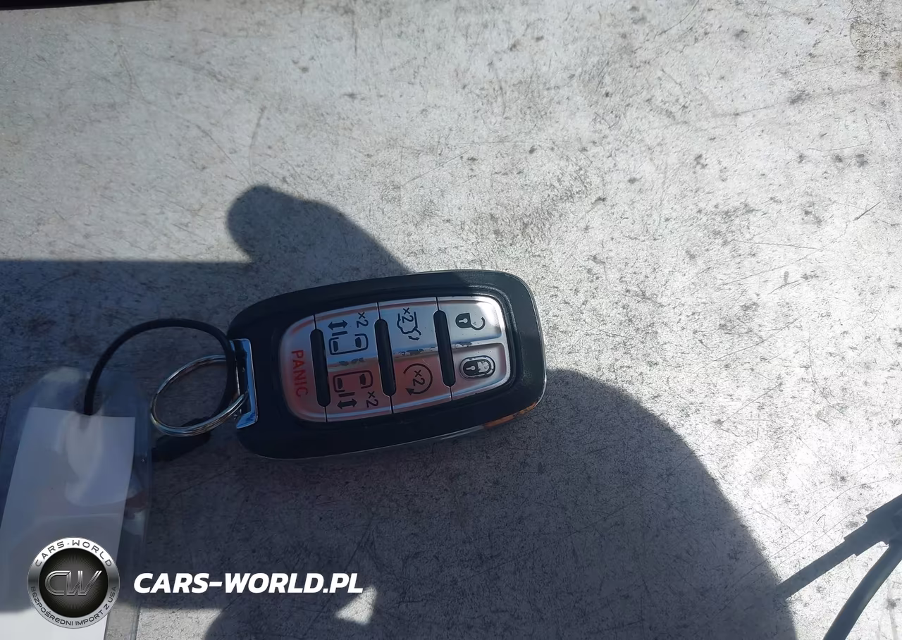 2025 Chrysler Pacifica Select VIN:2C4RC1BG1SR532087 - 11