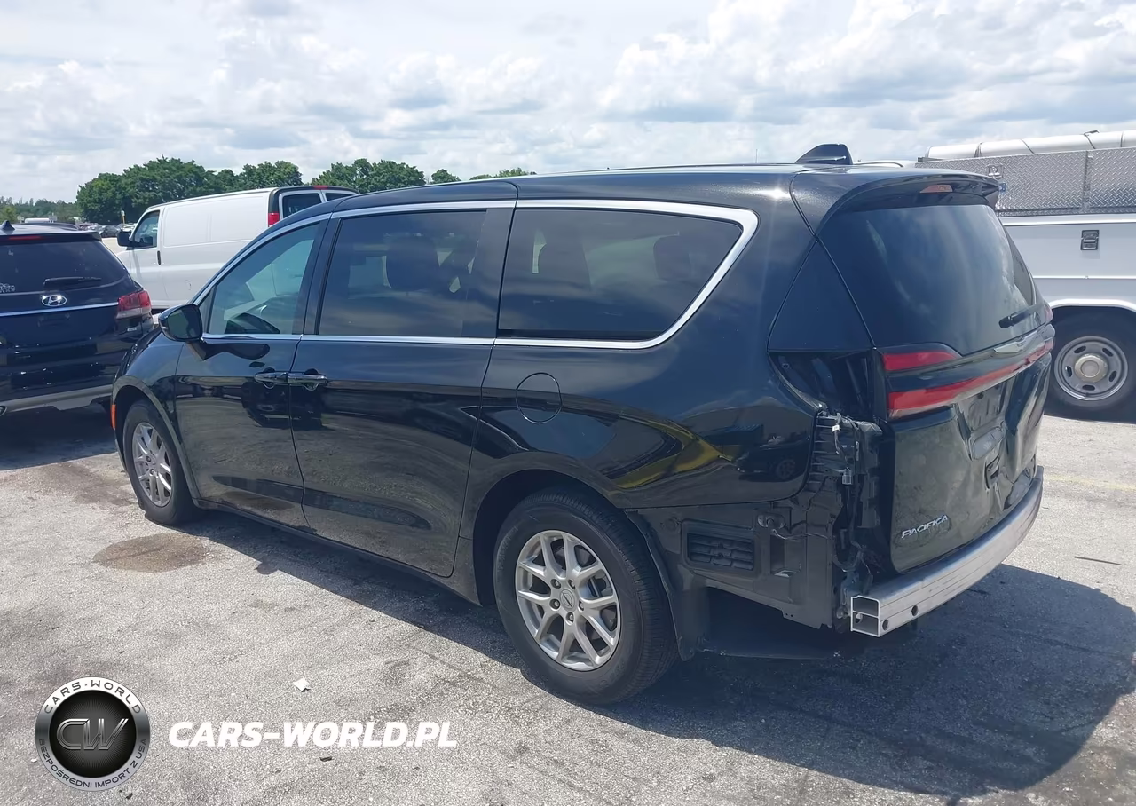 2025 Chrysler Pacifica Select VIN:2C4RC1BG1SR532087 - 20