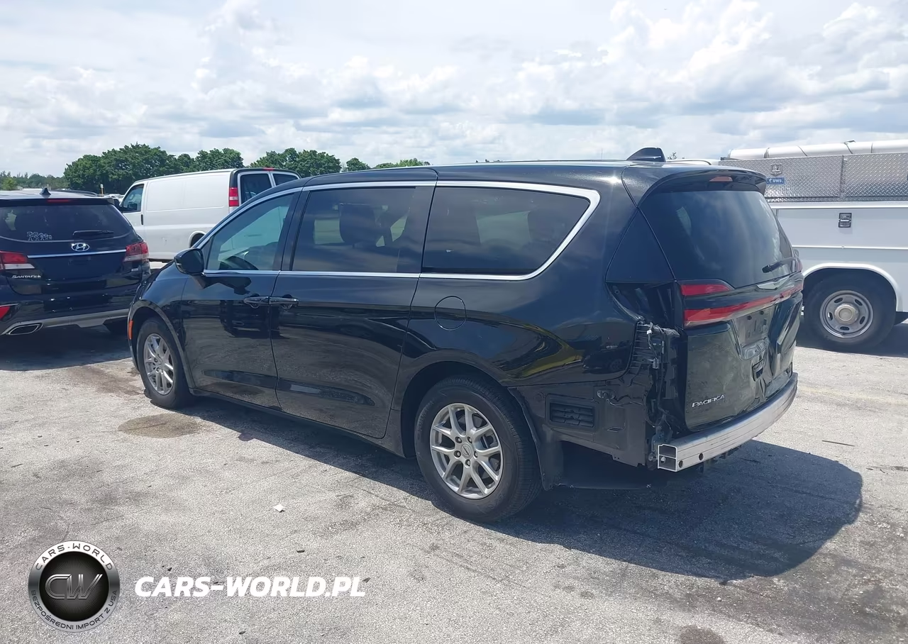2025 Chrysler Pacifica Select VIN:2C4RC1BG1SR532087 - 3