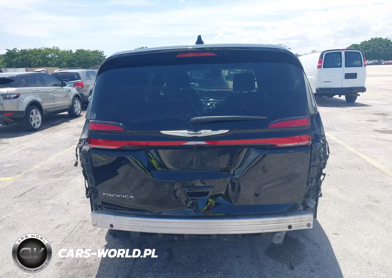 2025 Chrysler Pacifica Select VIN:2C4RC1BG1SR532087 - 6