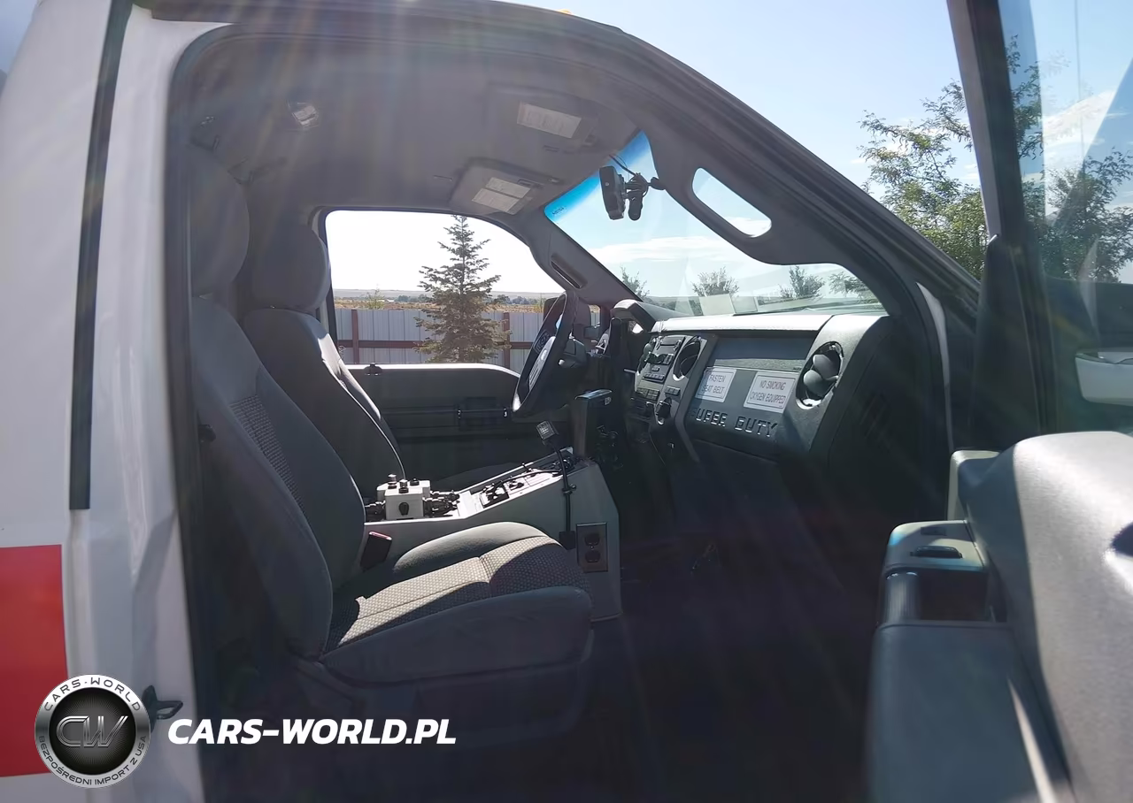 2014 Ford F-450 Chassis Xlt VIN:1FDUF4HT9EEA36555 - 5