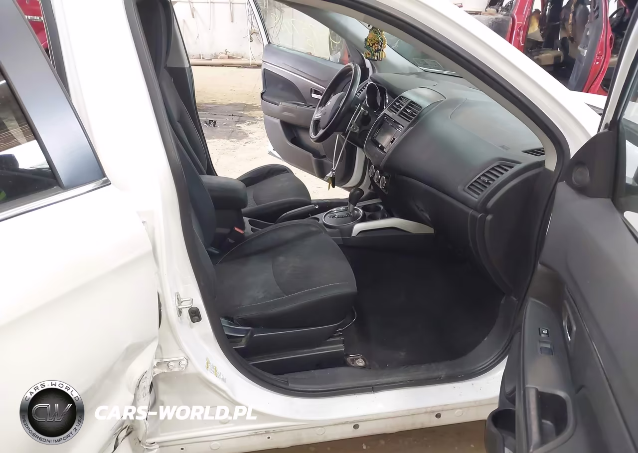 2014 Mitsubishi Outlander Sport Se VIN:4A4AR4AU2EE004654 - 5