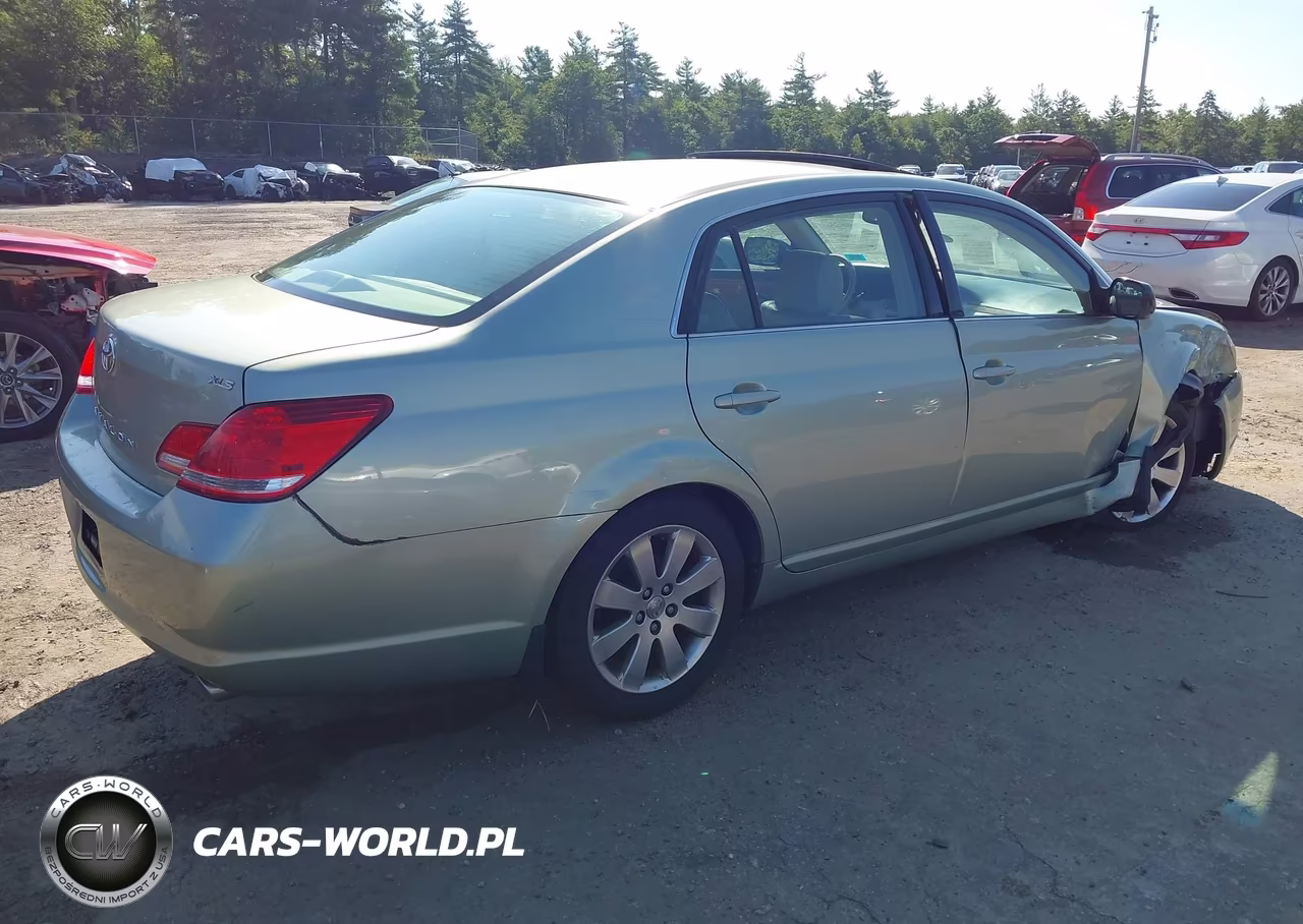 2005 Toyota Avalon Xls VIN:4T1BK36B05U011024 - 4