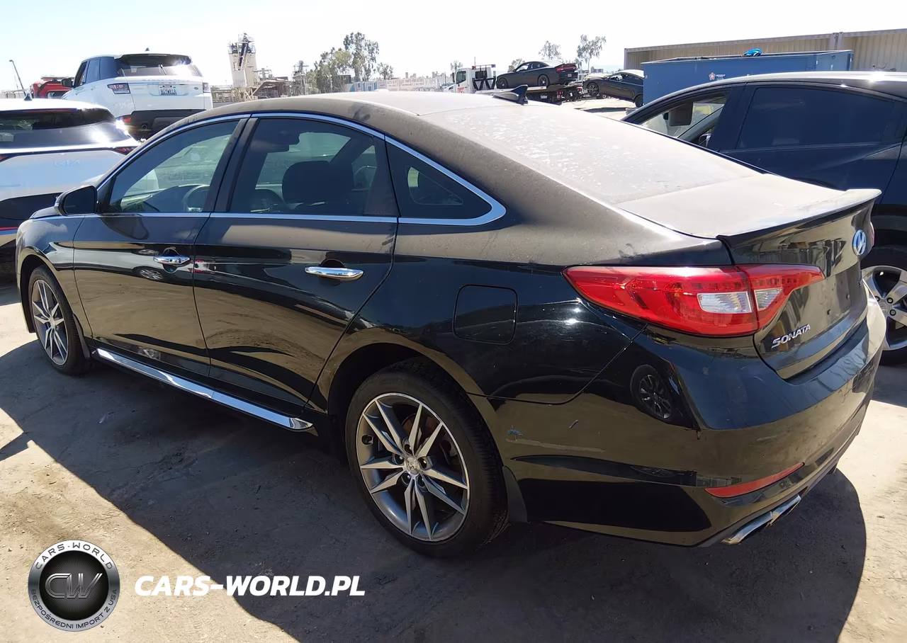 2015 Hyundai Sonata Sport 2.0T VIN:5NPE34AB4FH160740 - 3