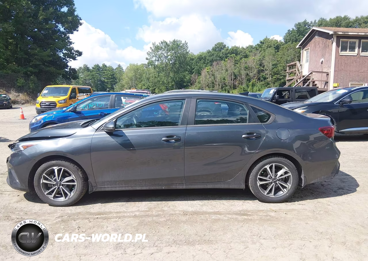2022 Kia Forte Lxs VIN:3KPF24AD8NE418155 - 14