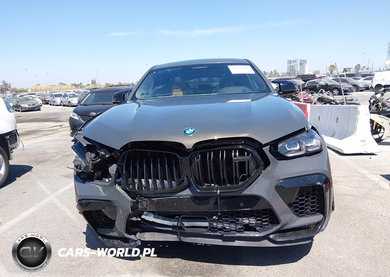 2022 BMW X6 M VIN:5YMCY0C05N9K70885 - 12