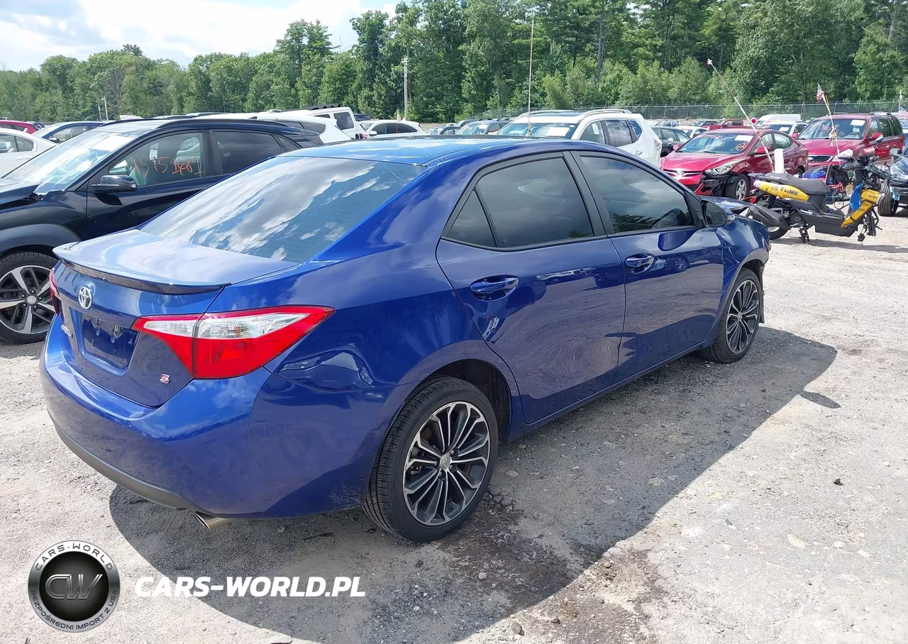 2015 Toyota Corolla S Plus VIN:2T1BURHE0FC366914 - 4