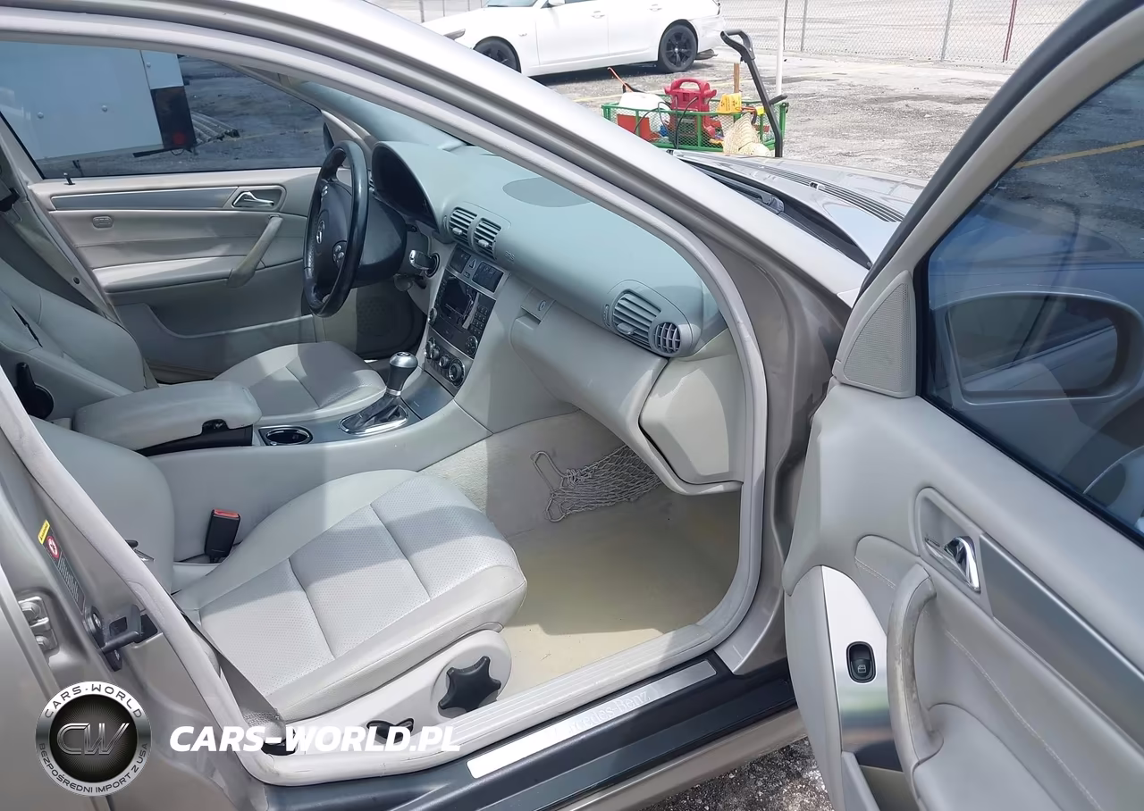 2005 Mercedes-Benz C 230 Kompressor Sport VIN:WDBRF40J25F603315 - 5