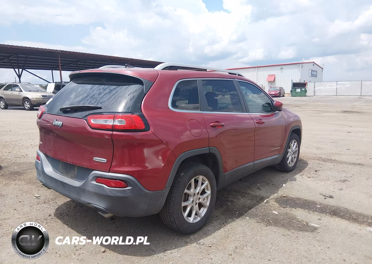 2014 Jeep Cherokee Latitude VIN:1C4PJLCS6EW106287 - 4