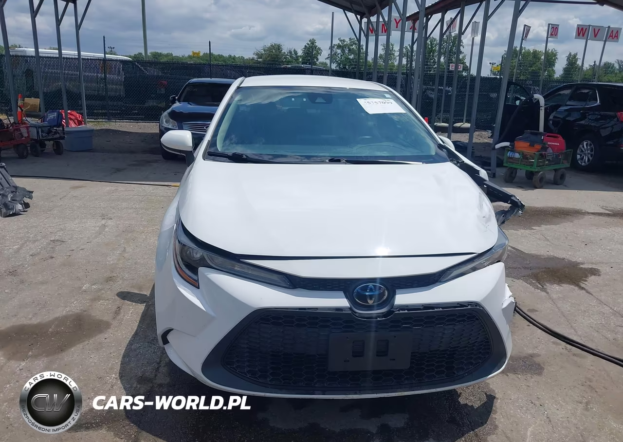 2021 Toyota Corolla Le VIN:5YFEPMAE8MP247992 - 11