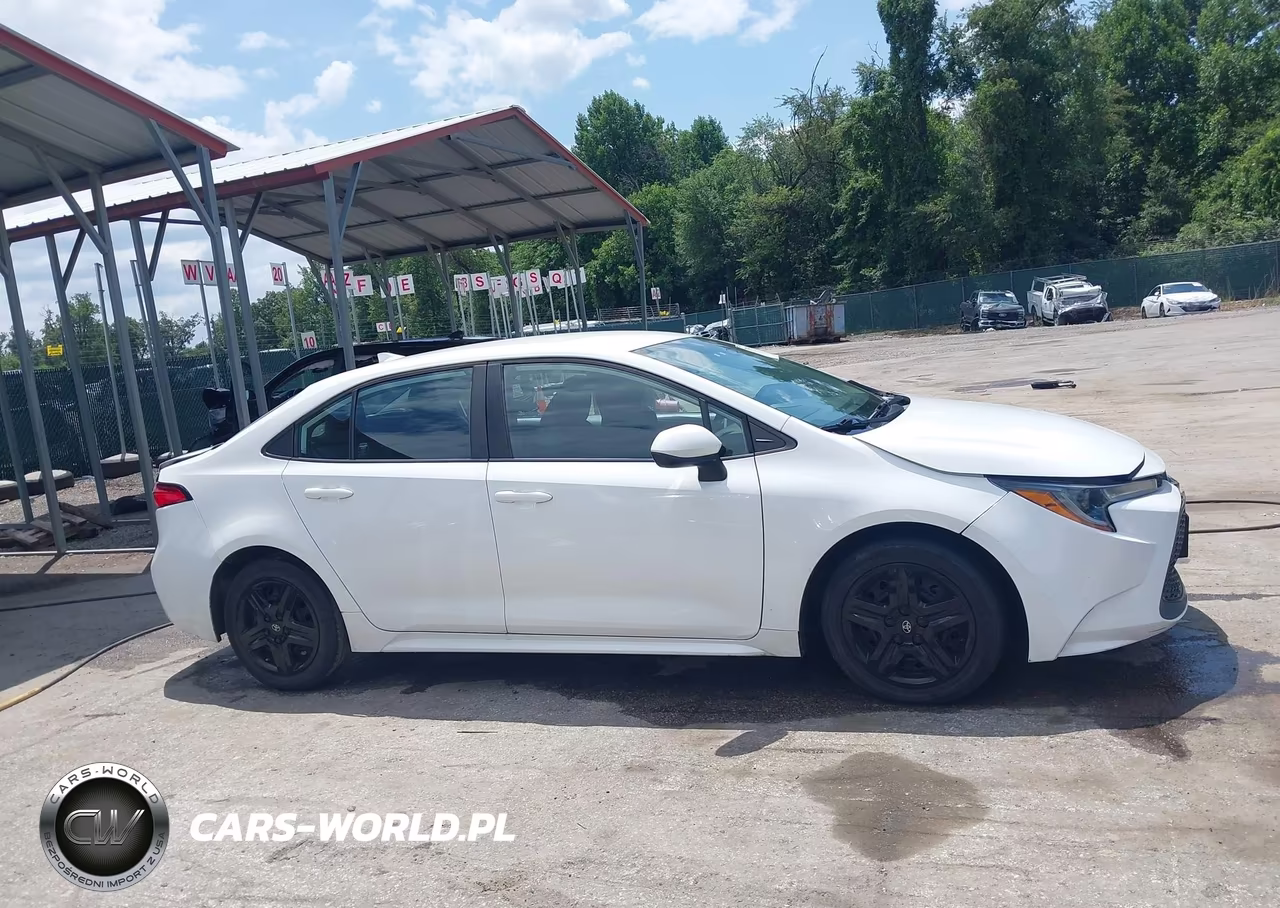 2021 Toyota Corolla Le VIN:5YFEPMAE8MP247992 - 12