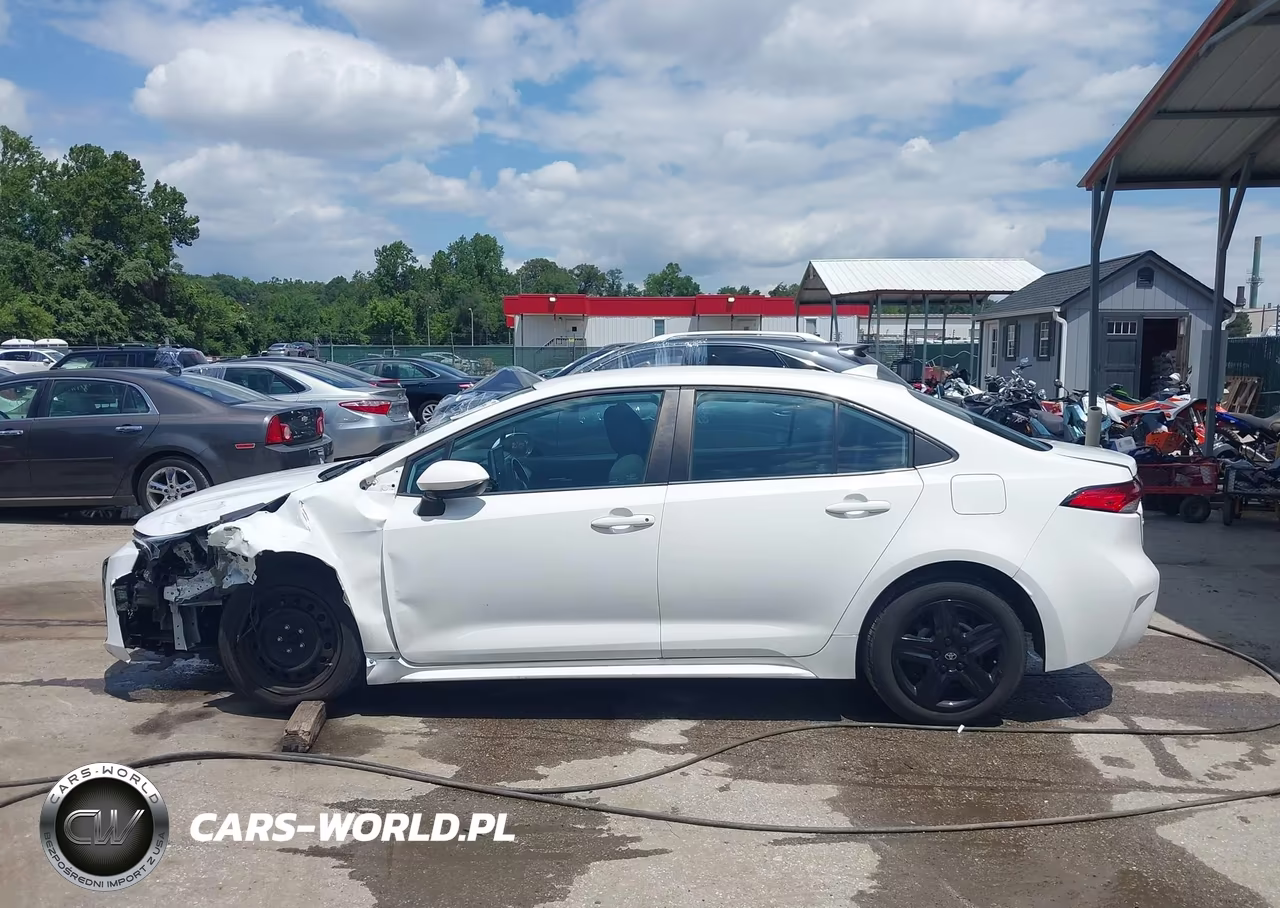 2021 Toyota Corolla Le VIN:5YFEPMAE8MP247992 - 13