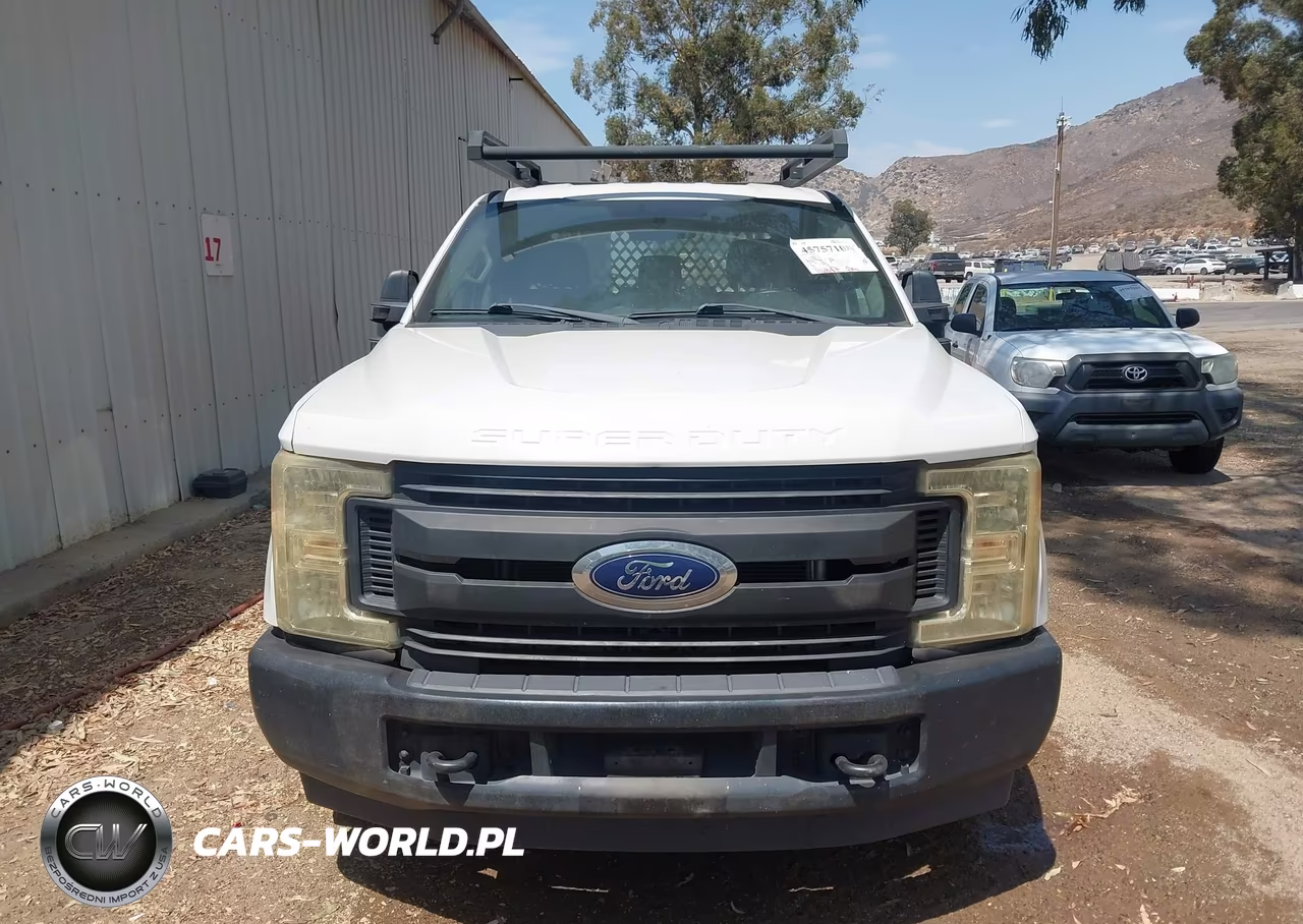 2018 Ford F-250 Xl VIN:1FT7X2A69JEC68929 - 13