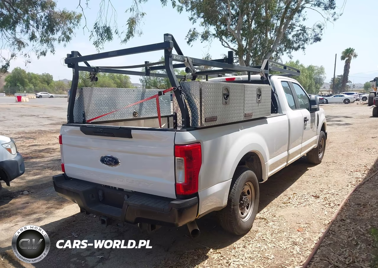 2018 Ford F-250 Xl VIN:1FT7X2A69JEC68929 - 4