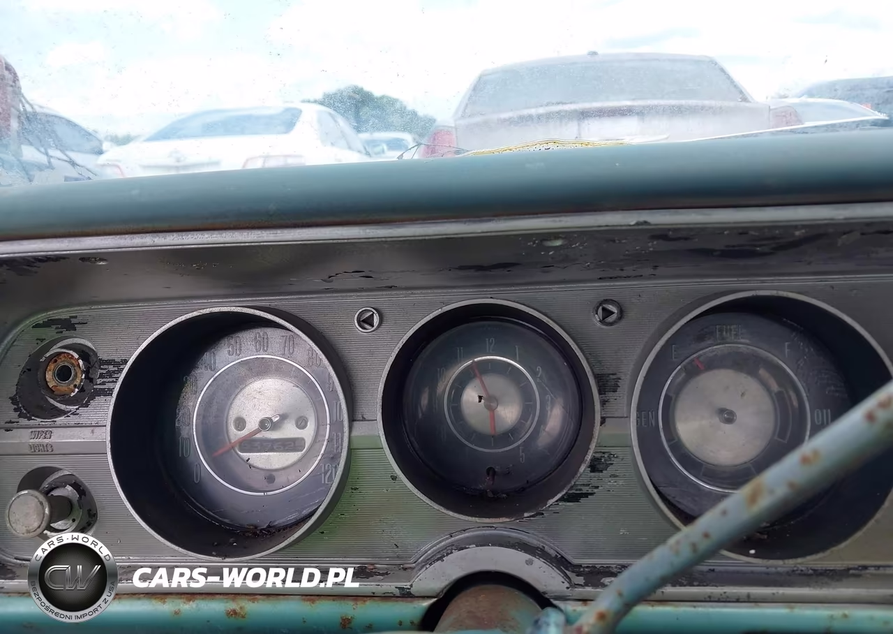 1965 Chevrolet Malibu Classic VIN:136695A107146 - 7