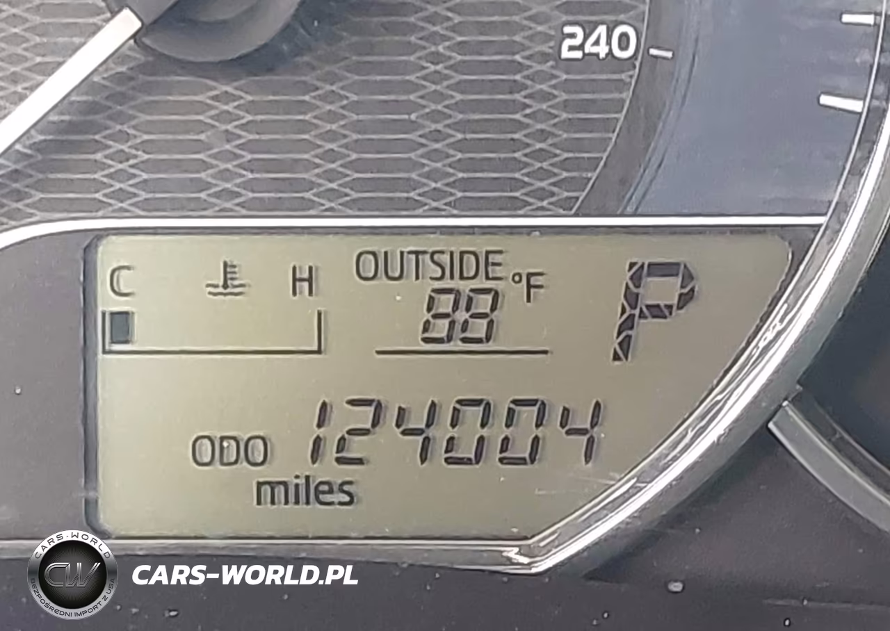 2015 Toyota Corolla Le VIN:2T1BURHE8FC229719 - 15