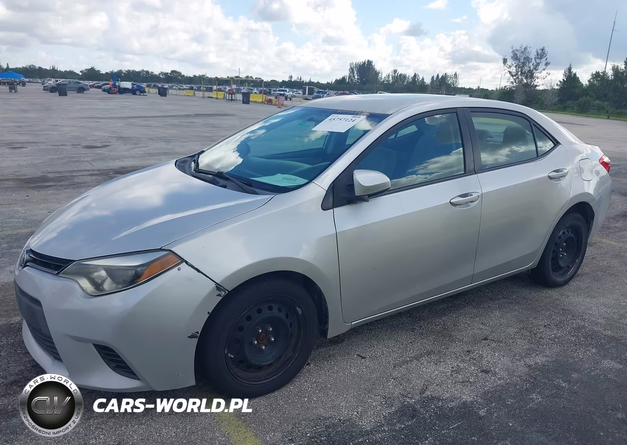 2015 Toyota Corolla Le VIN:2T1BURHE8FC229719 - 17