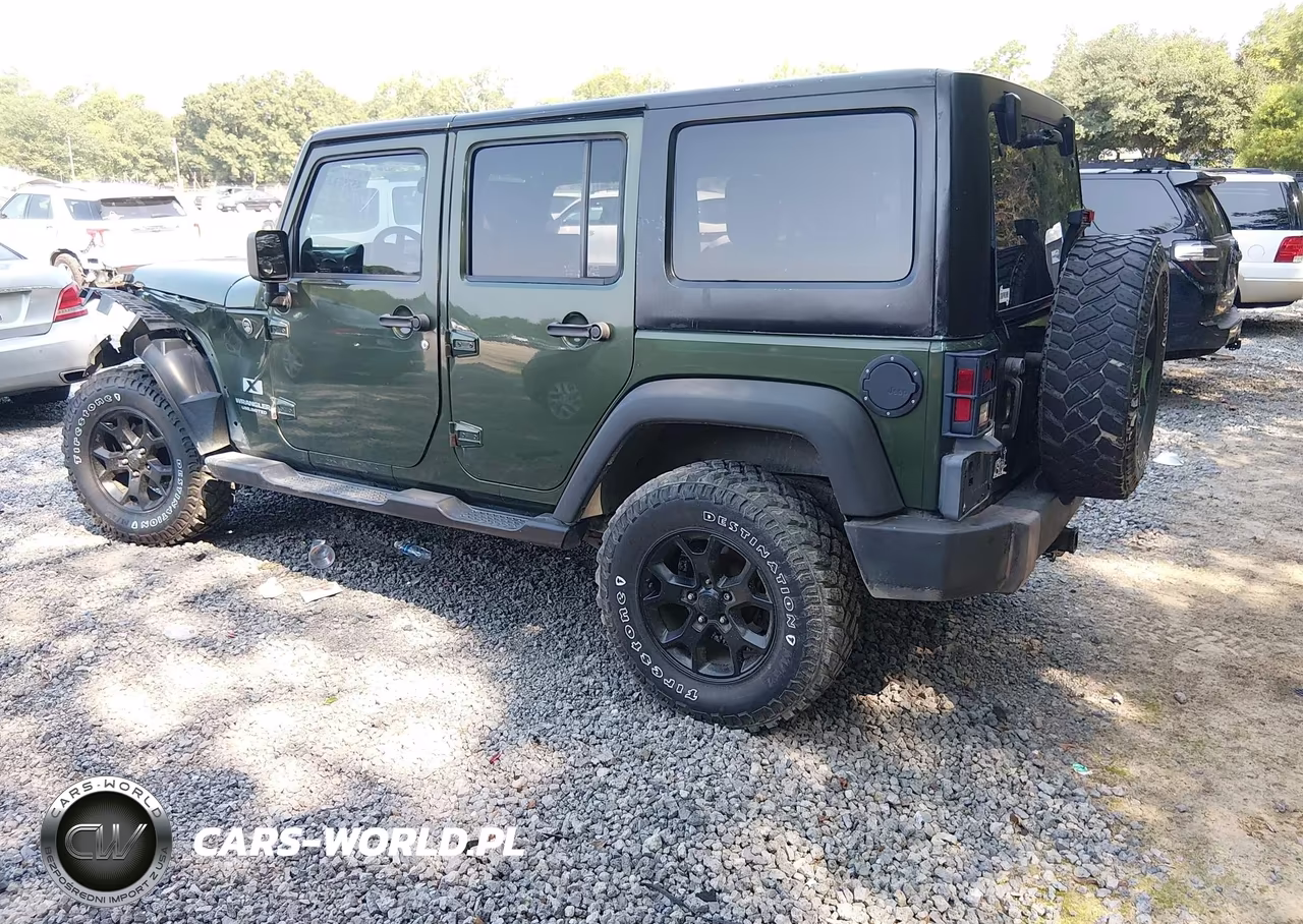 2008 Jeep Wrangler Unlimited X VIN:1J4GA39168L548663 - 3