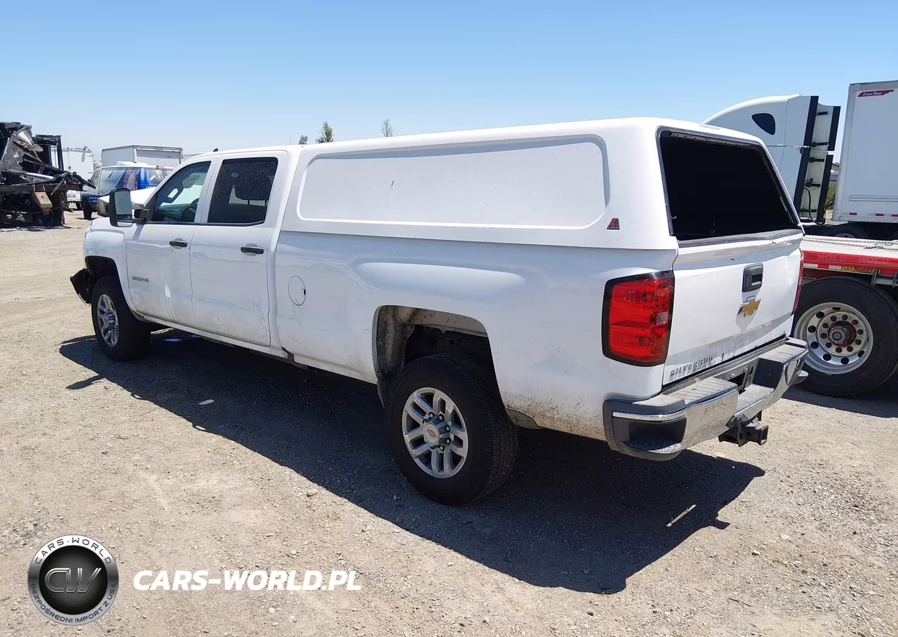 2016 Chevrolet Silverado 2500Hd Work Truck VIN:1GC1CUE83GF104670 - 3