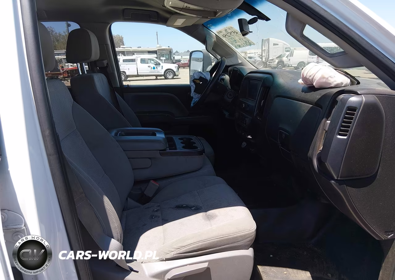 2016 Chevrolet Silverado 2500Hd Work Truck VIN:1GC1CUE83GF104670 - 5