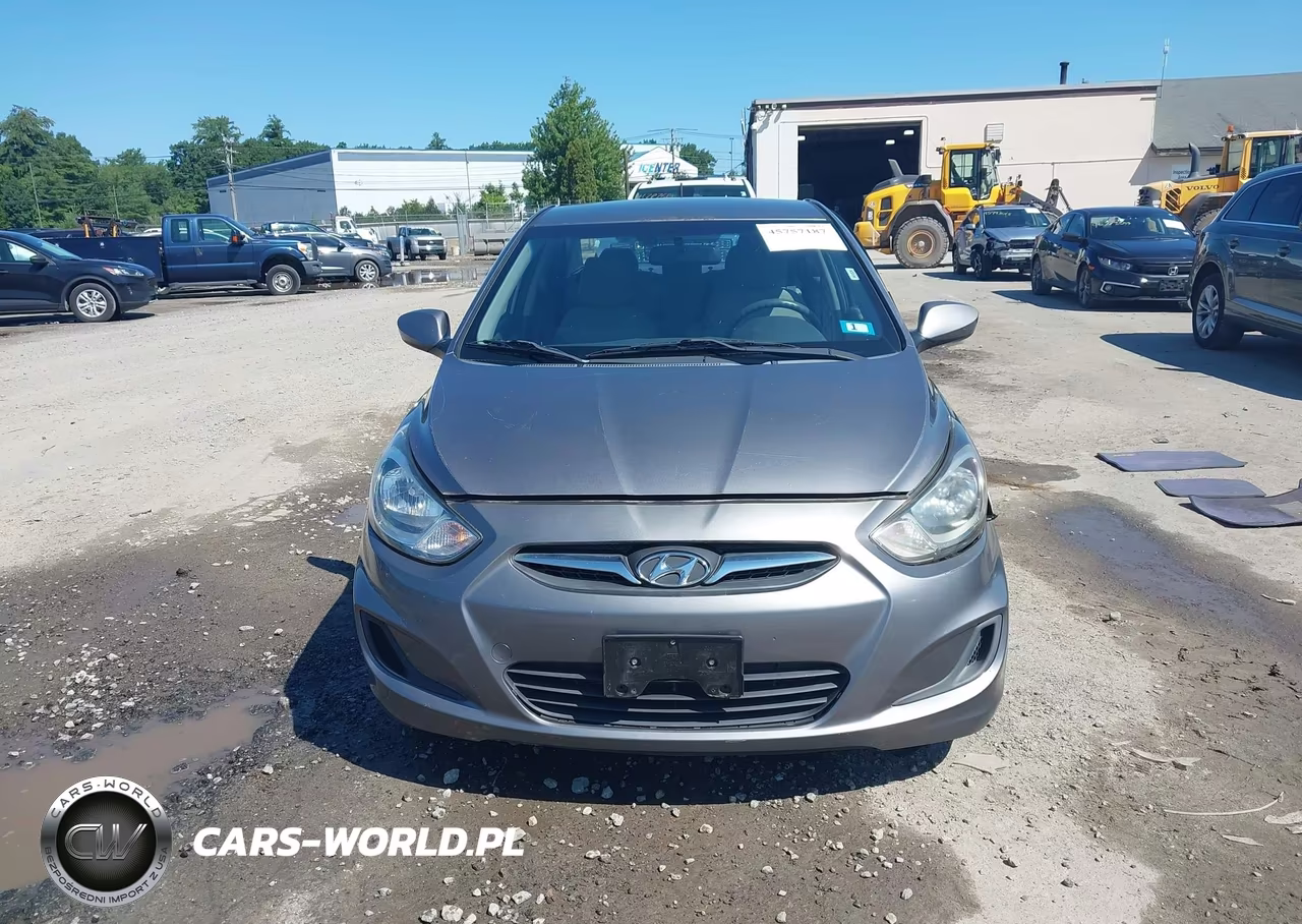 2013 Hyundai Accent Gls VIN:KMHCT4AE9DU505003 - 12