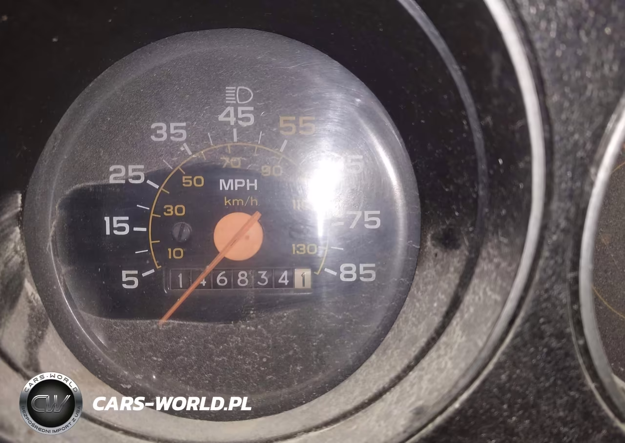 1983 Chevrolet Suburban K2 VIN:1G8GK26M5DF162072 - 16