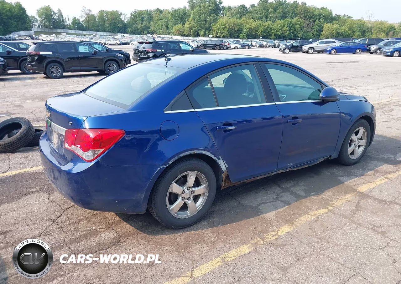 2012 Chevrolet Cruze Lt VIN:1G1PE5SC7C7249324 - 4