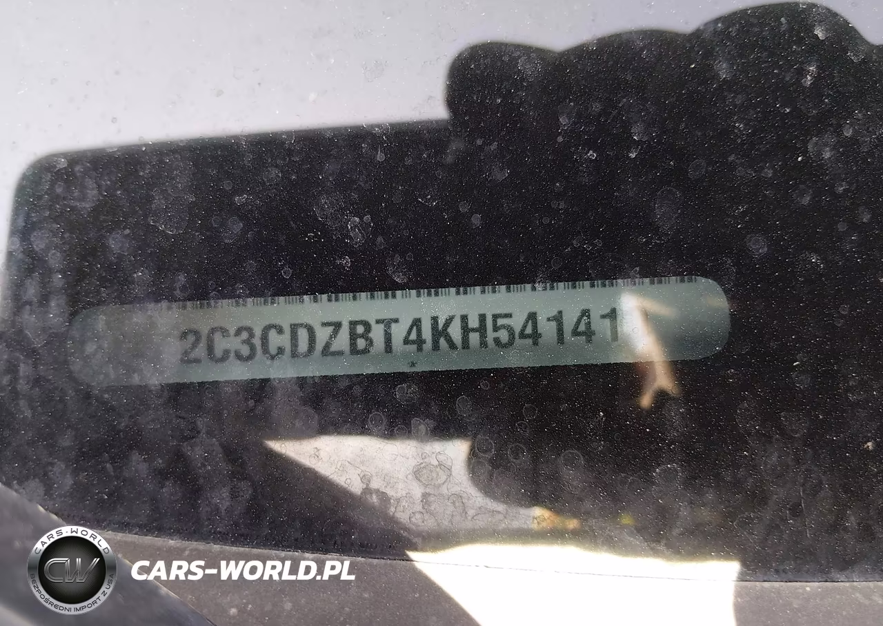 2019 Dodge Challenger R-T VIN:2C3CDZBT4KH541410 - 9
