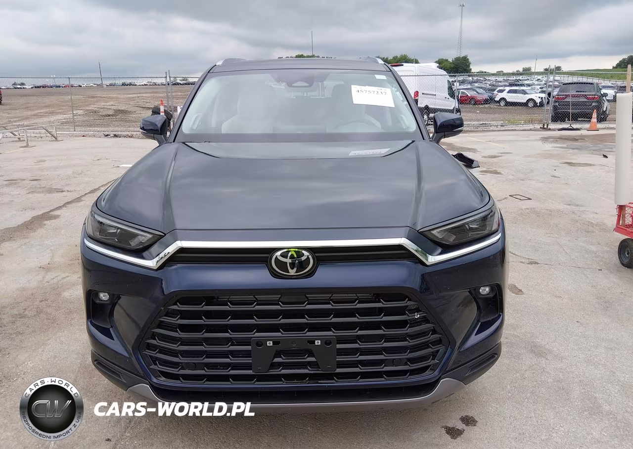 2026 Toyota Grand Highlander Hybrid Limited VIN:5TDACAB54TS110755 - 13
