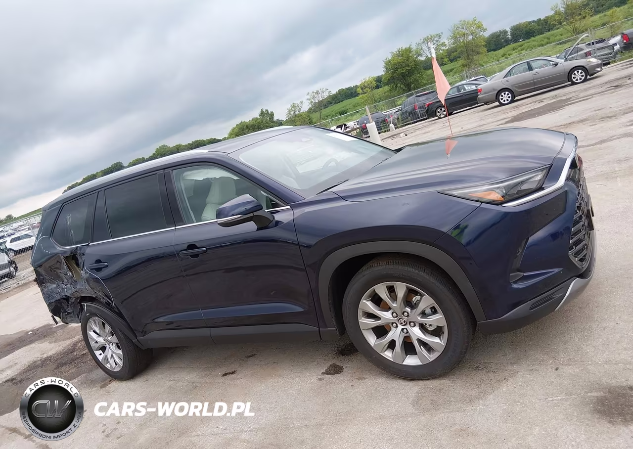 2026 Toyota Grand Highlander Hybrid Limited VIN:5TDACAB54TS110755 - 14